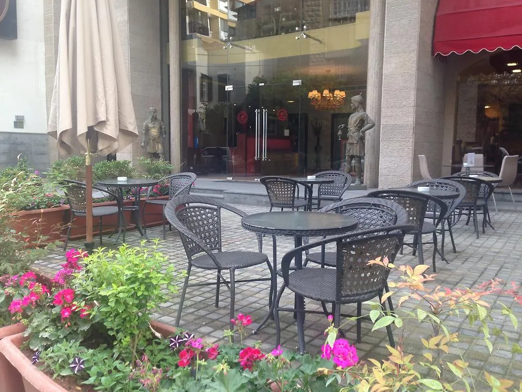 ****  Midtown Hotel & Suites Beirut Lebanon