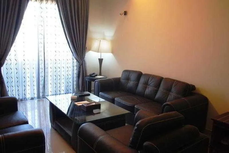 Midtown Hotel & Suites Beirut 4*,