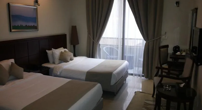 Midtown Hotel & Suites Beirut 4*,